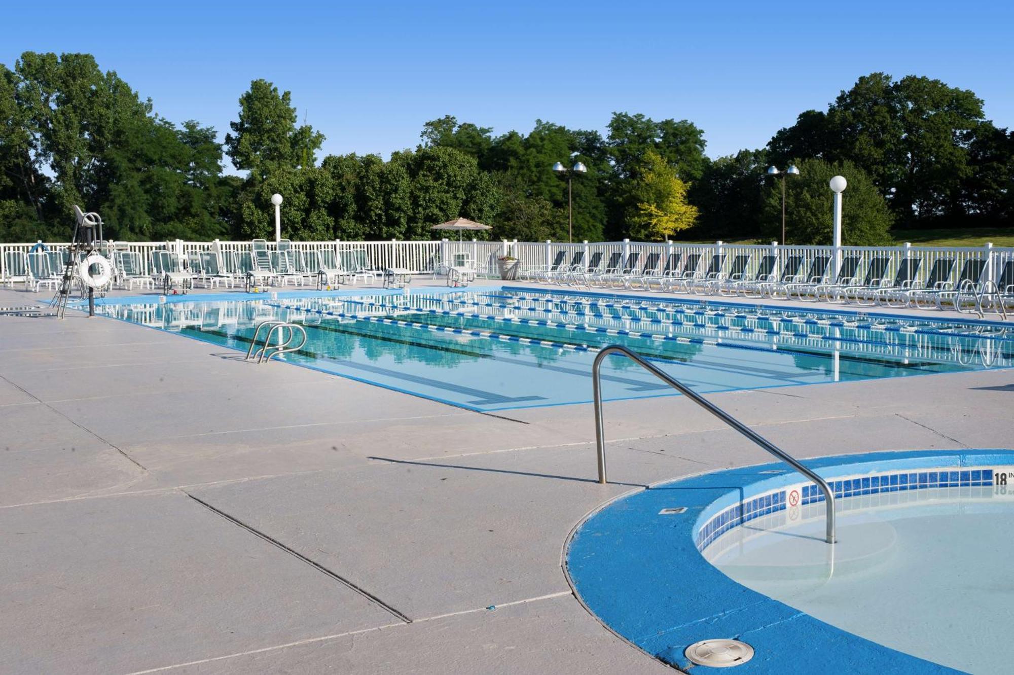 Doubletree By Hilton Hotel St. Louis - Chesterfield Exterior foto